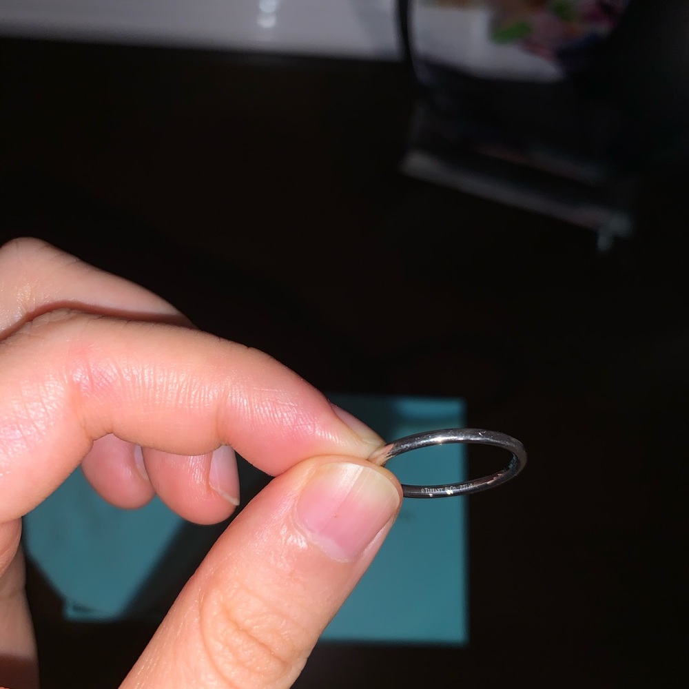 Tiffany Men’s Wedding Band Ring - Size 6.5 - Picture 4 of 6